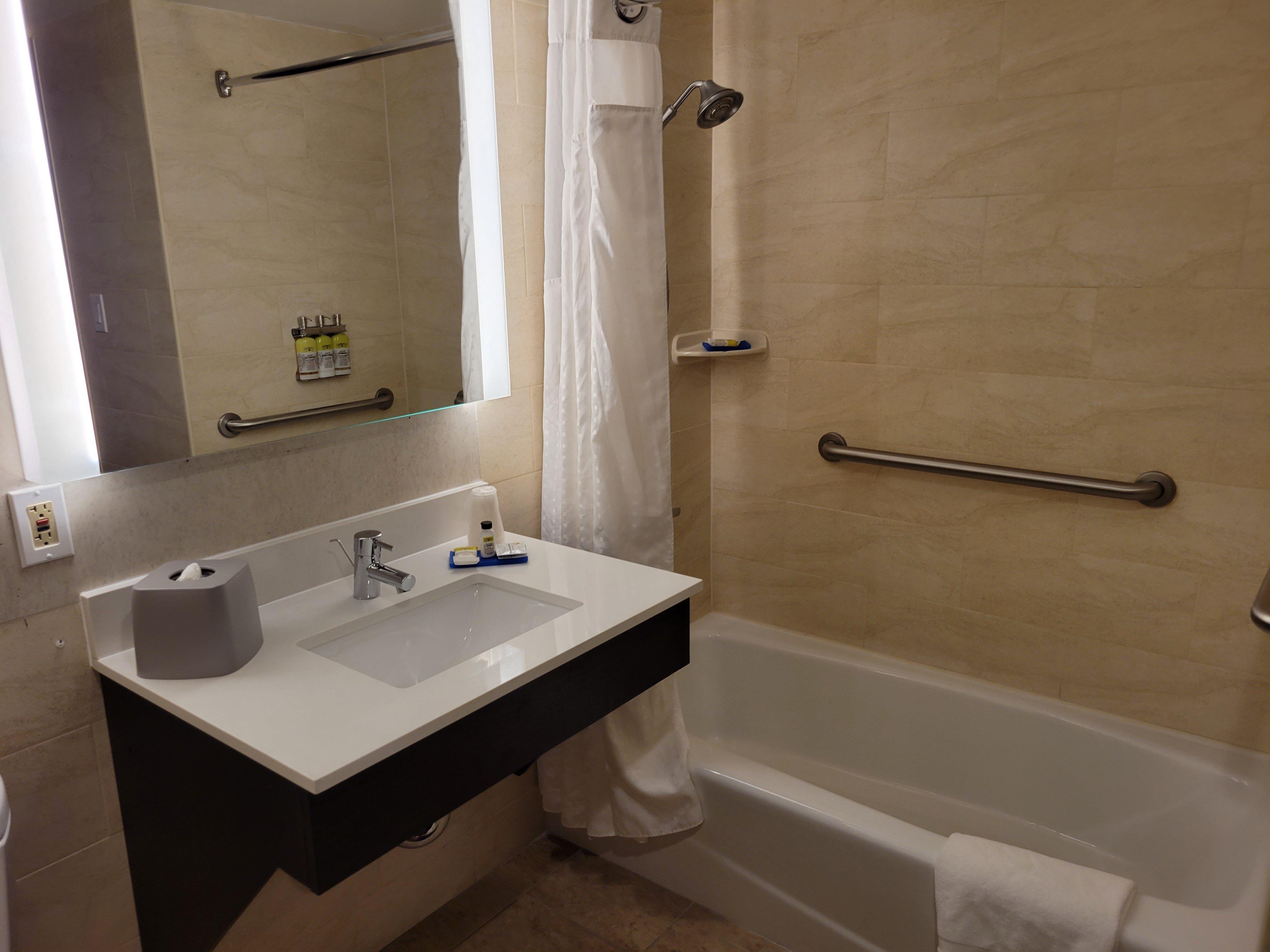 Holiday Inn Express Maspeth By Ihg New York Luaran gambar